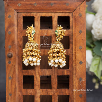 Anitque Kundan Earring