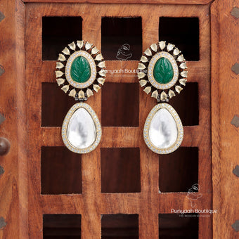 Carved Uncut Kundan Earring