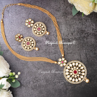 Magnificient Long Necklace