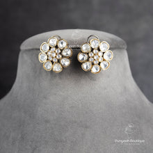 Asthetic Kundan Studs