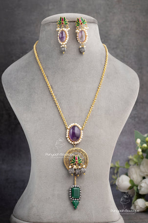 Pretty Fusion Long Kundan Necklace